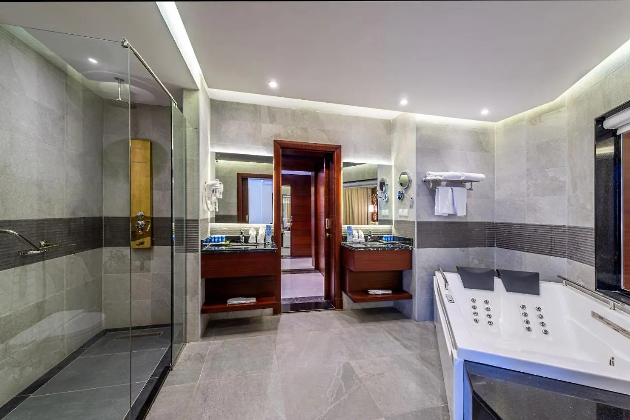 Blue Diamond Hotel Jeddah فندق بلو دايموند جدة المملكة العربية السعودية